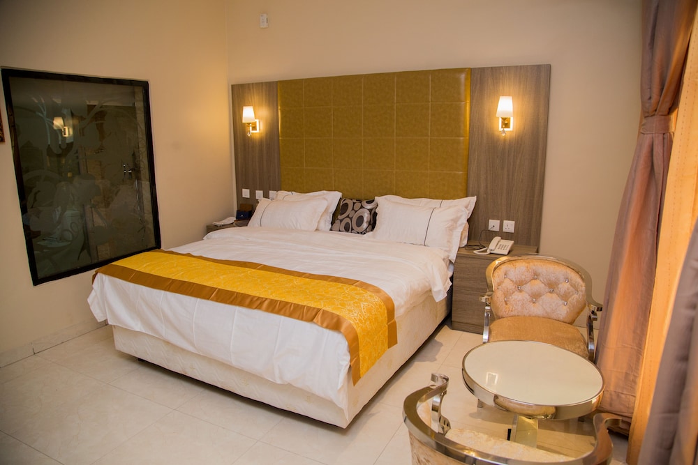 Super Deluxe Room, City View photo 2