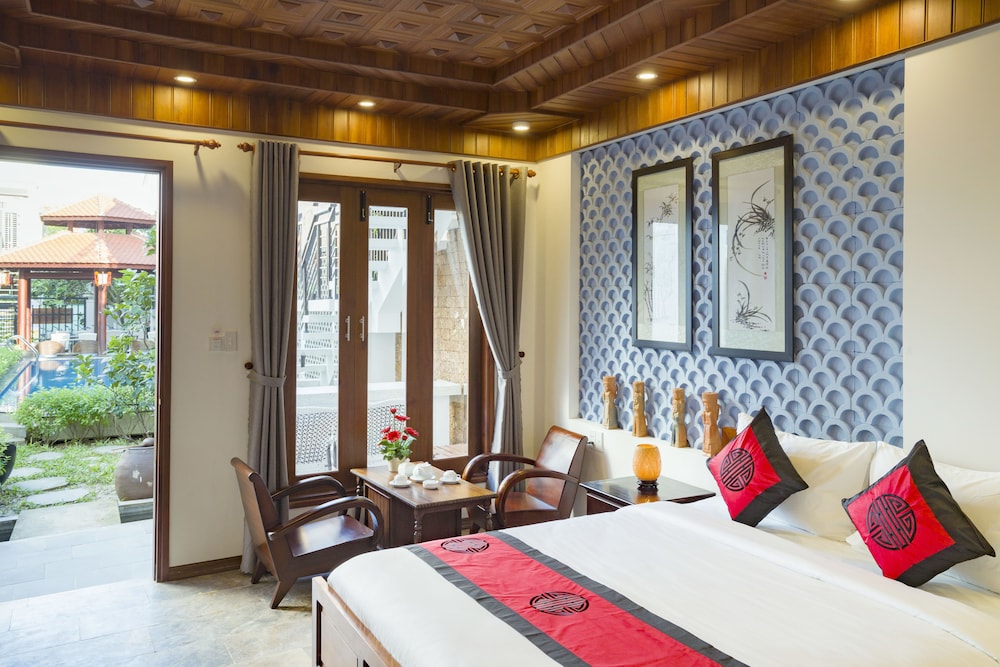 Deluxe Double Room, Pool View - Photo 4