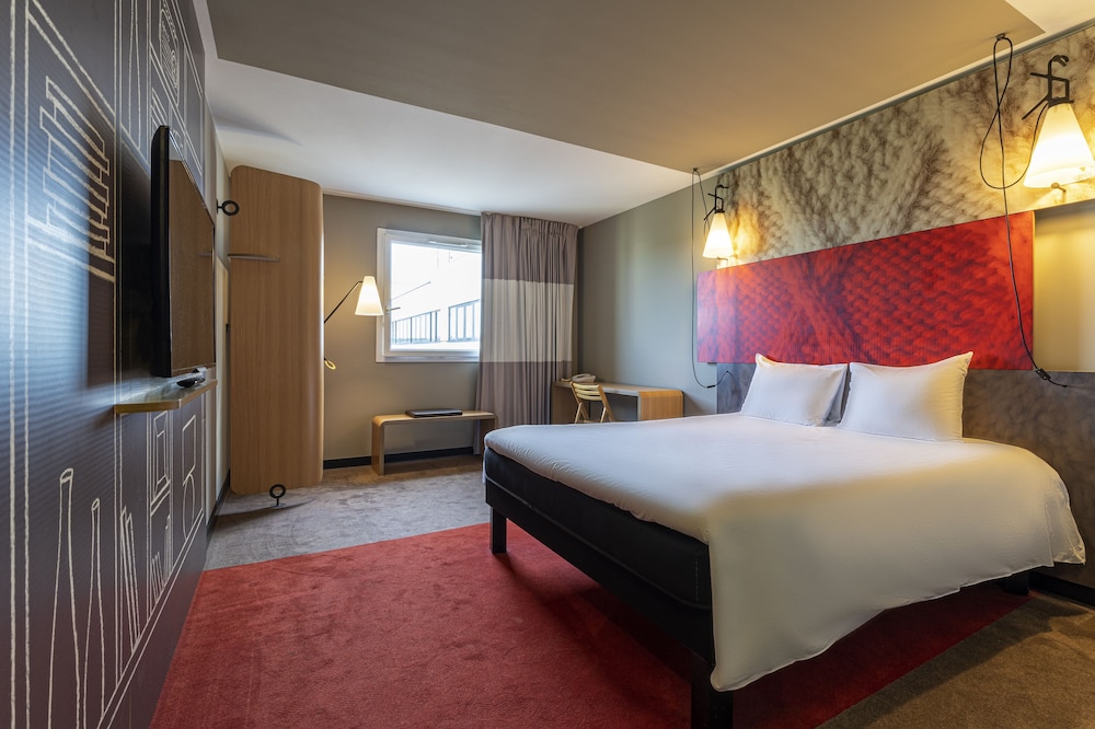 Standard Double Room, 1 Double Bed - Photo 8