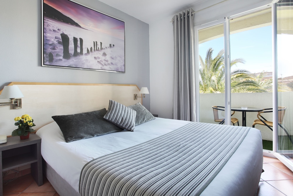 Standard Room, Garden View - Photo 2