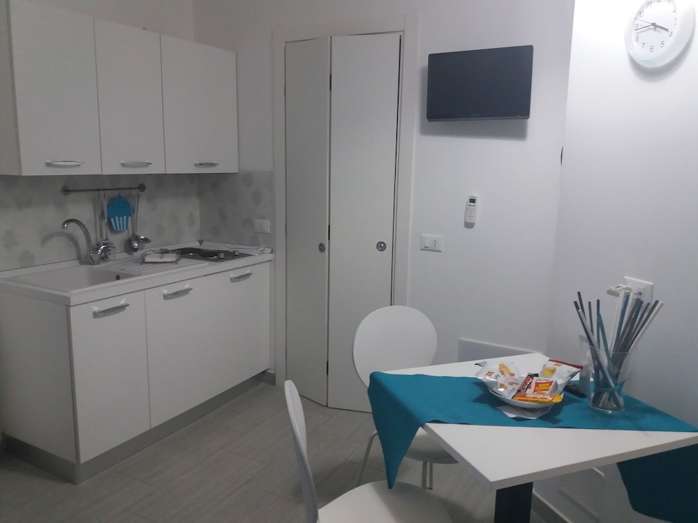Basic Room, 1 Double Bed, Kitchenette photo 1