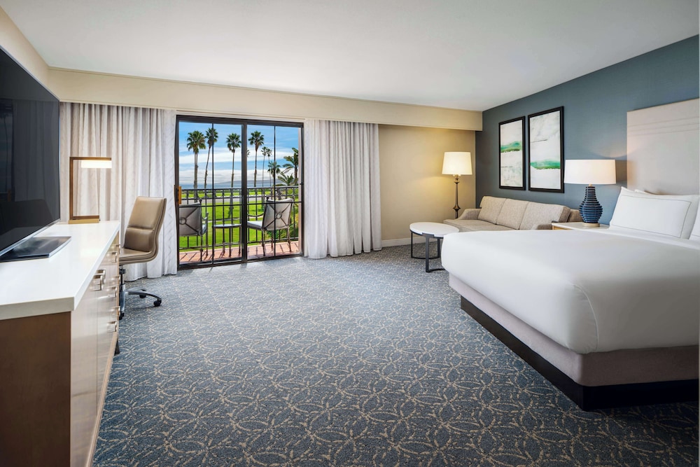 Room, 1 King Bed, Ocean View - Photo 3