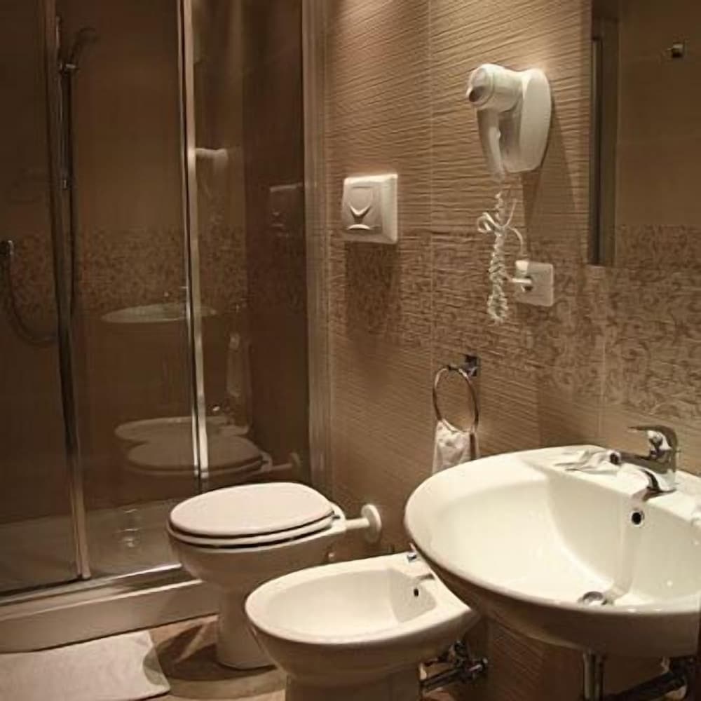 Superior Double Room - Photo 4