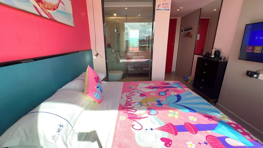 Basic Double Room, City View photo 2