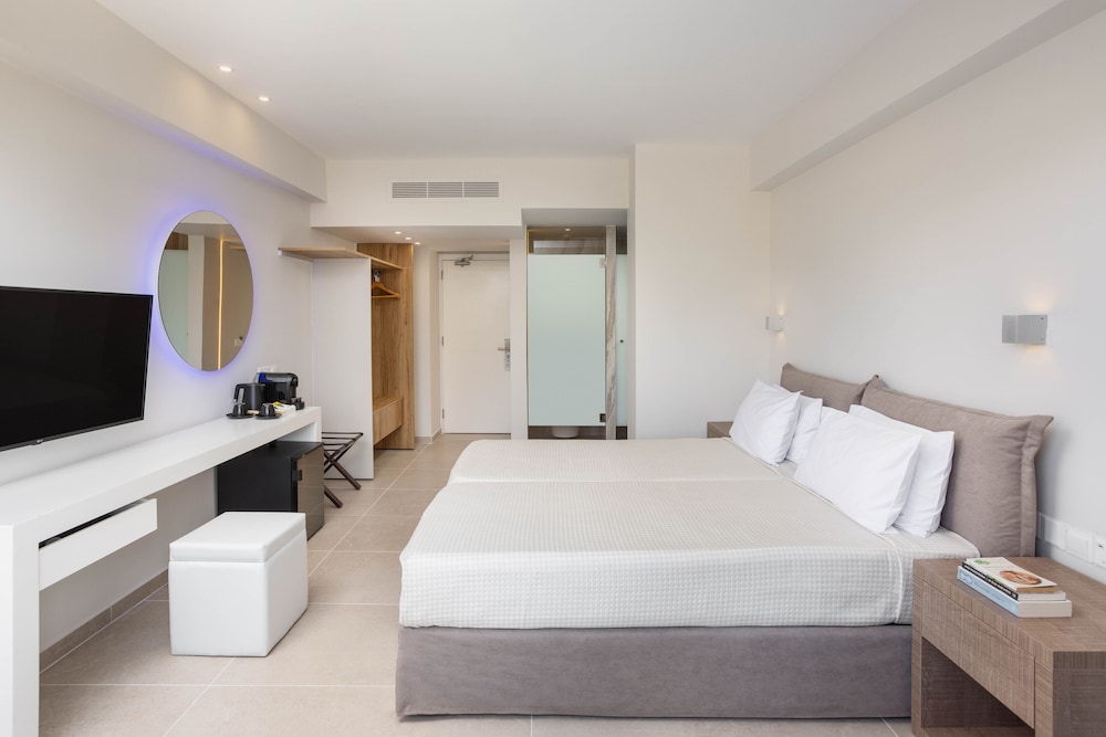 Double Premium Room Inland View photo 1