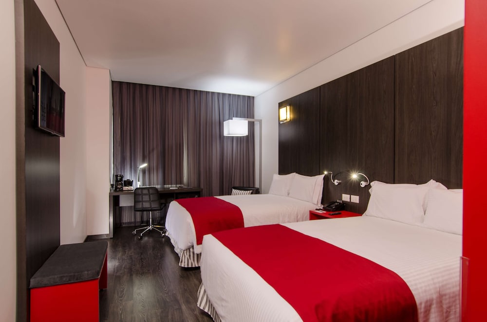 Room, 2 Double Beds, Non Smoking photo 3