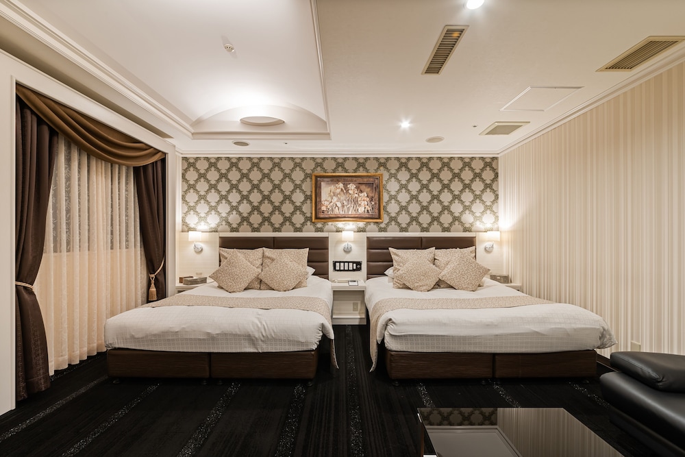 Sweet Room, Smoking