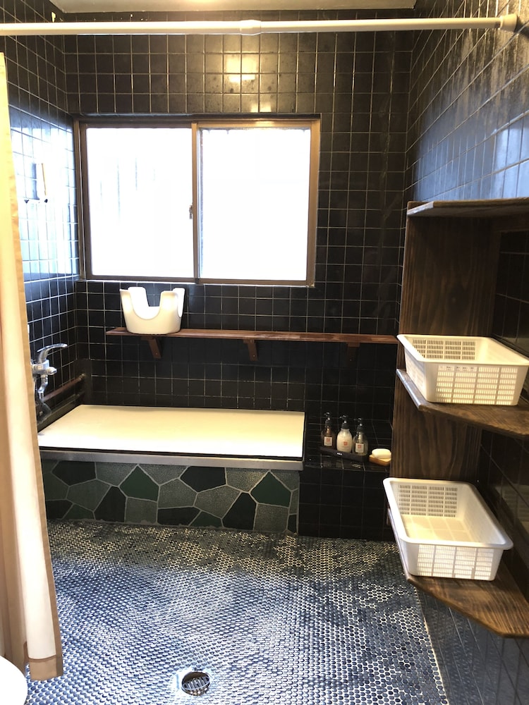 Shared Dormitory, Mixed Dorm, Shared Bathroom (Max 8 Guests) photo 3