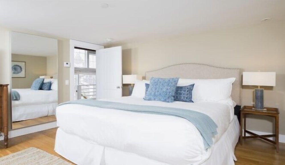 Luxury Cottage, 1 Bedroom, Hermit Crab photo 1