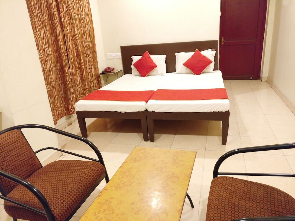 Executive Non A/C Room photo 2