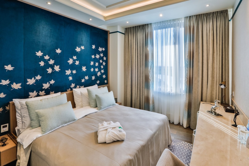 Basic Double or Twin Room photo 1