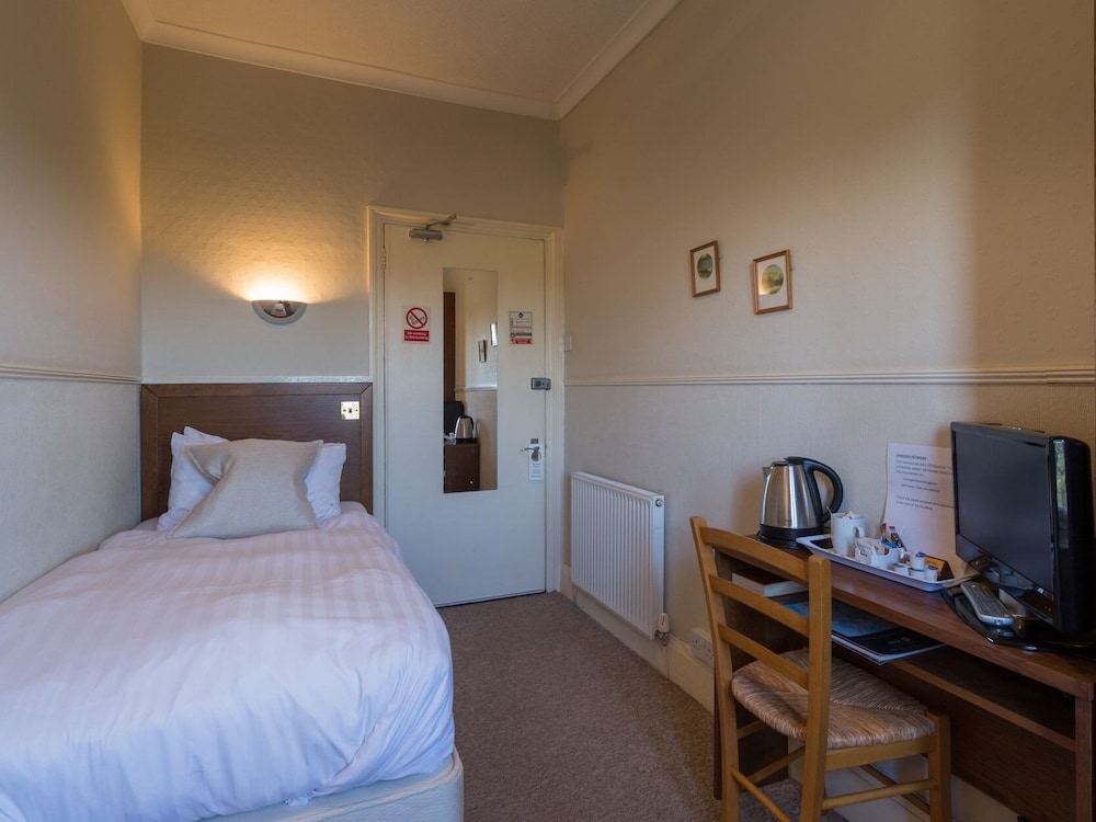 Standard Single Room, Ensuite
