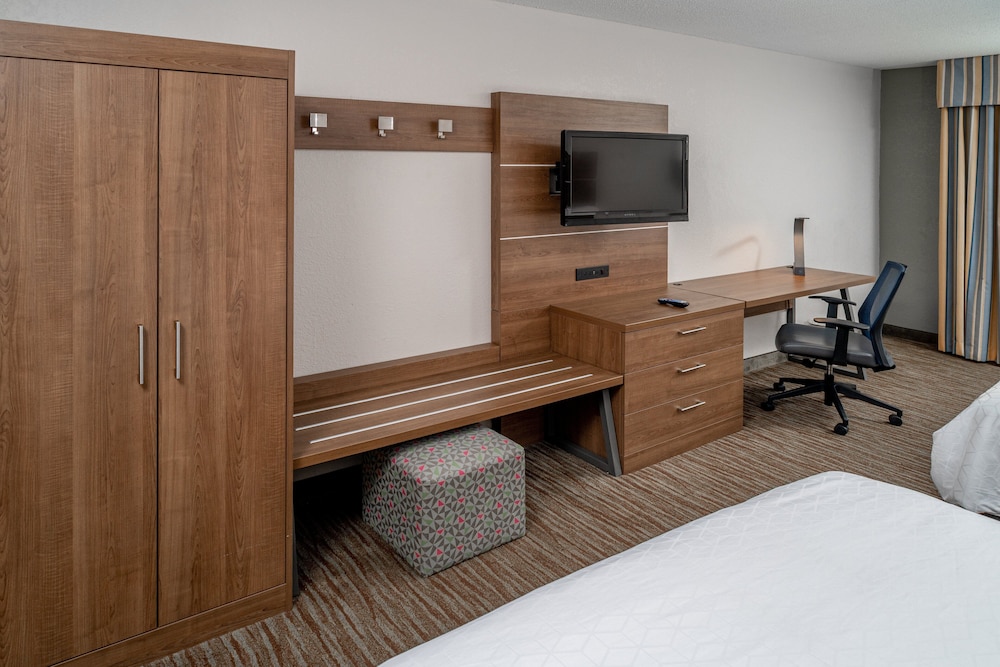 Standard Room, 2 Queen Beds, Accessible (Communications, Accessible Tub) - Photo 3