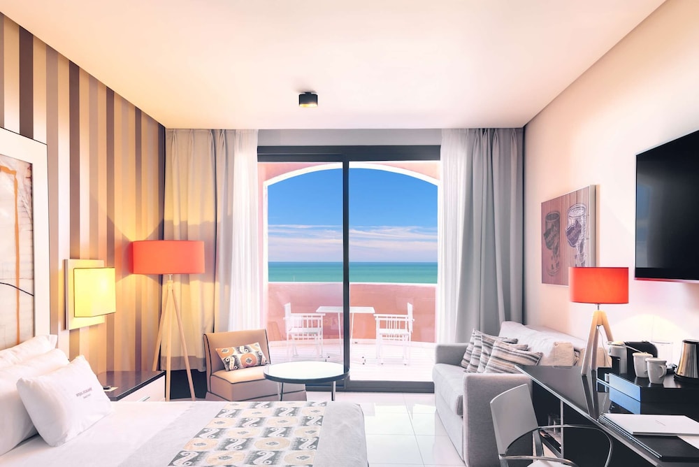 Deluxe Room, Ocean View - Photo 1