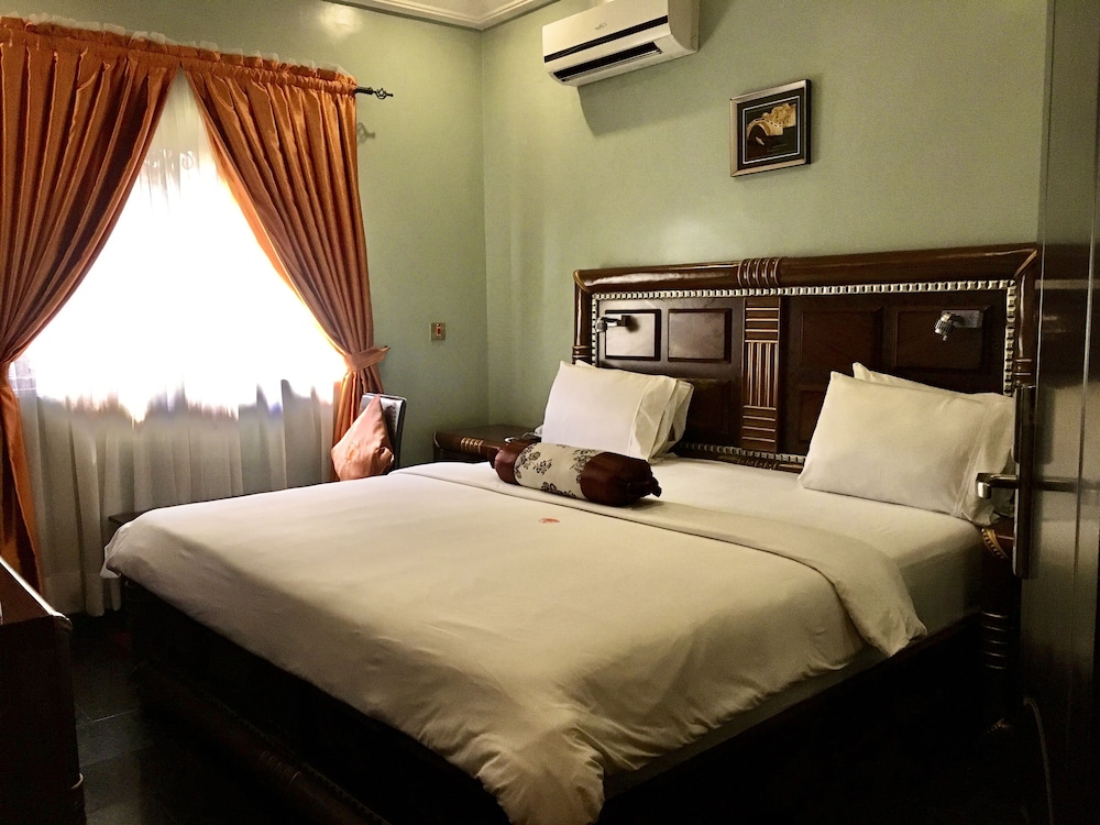 Standard Room - Photo 7