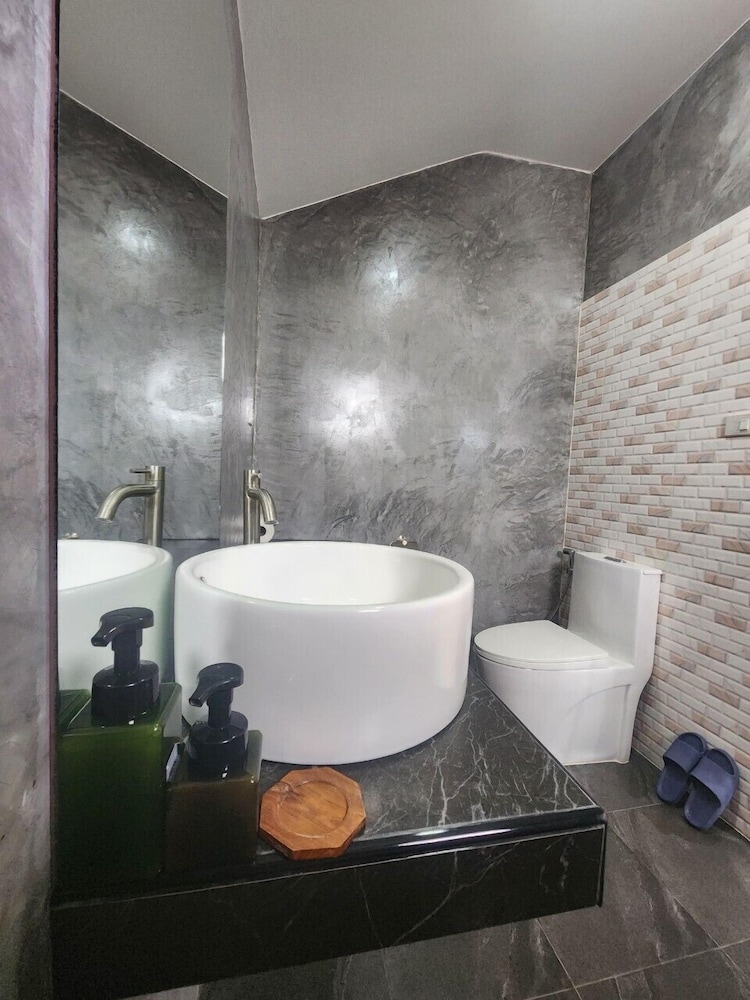 Superior Room, 1 Bedroom, Lagoon View photo 3