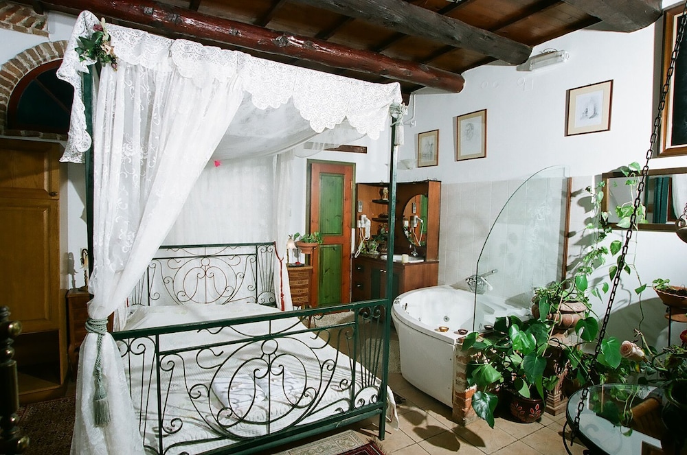 Luxury Double Room, City View