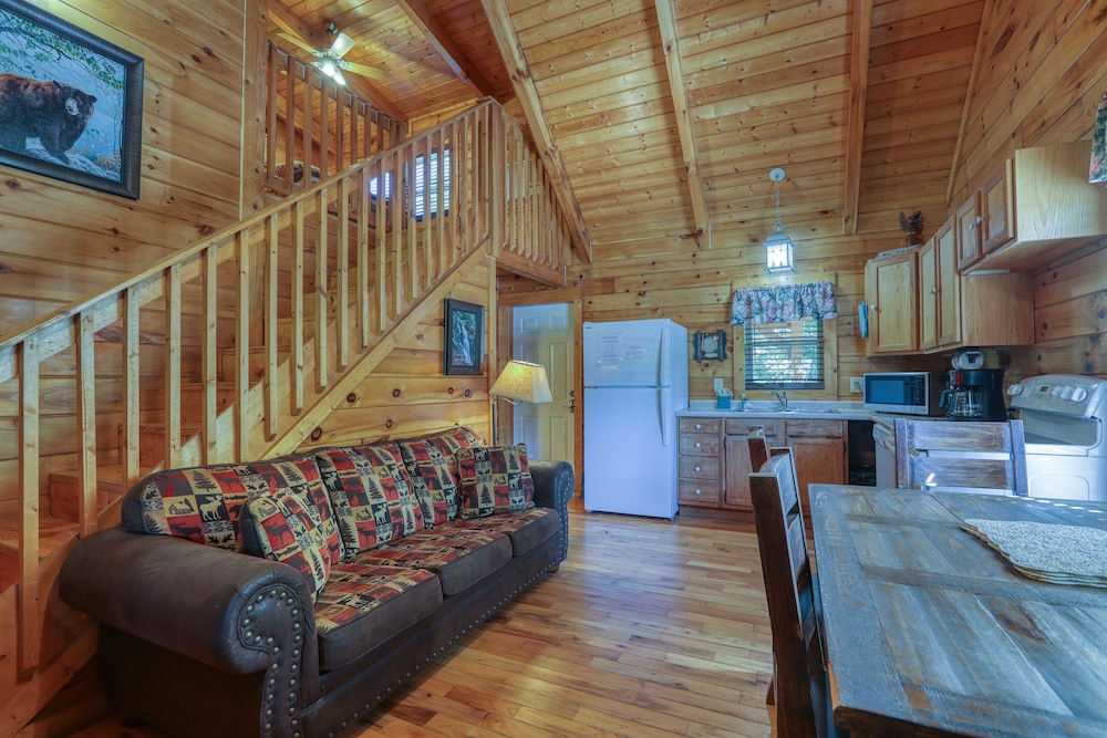 Cabin, 1 Bedroom photo 2