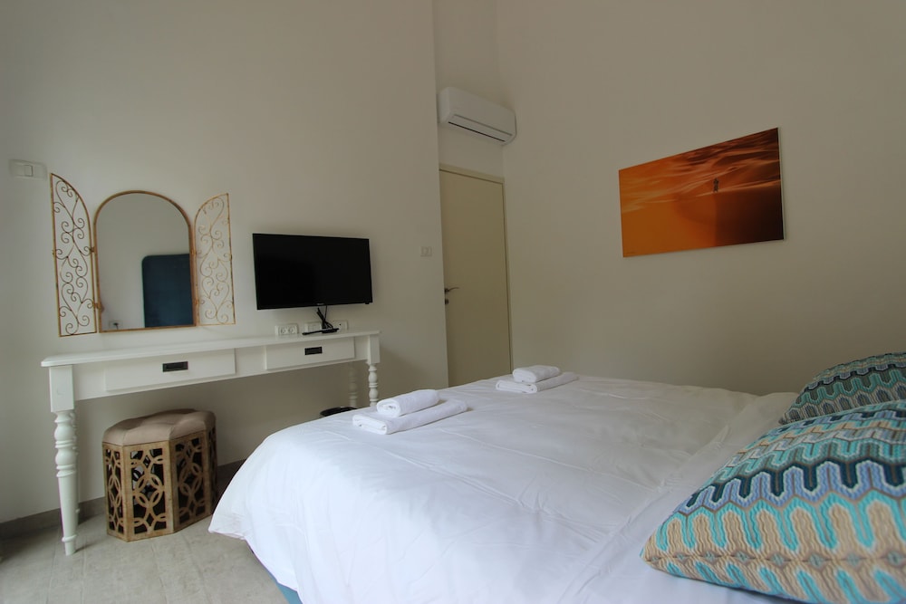 Superior Apartment, 2 Bedrooms photo 3