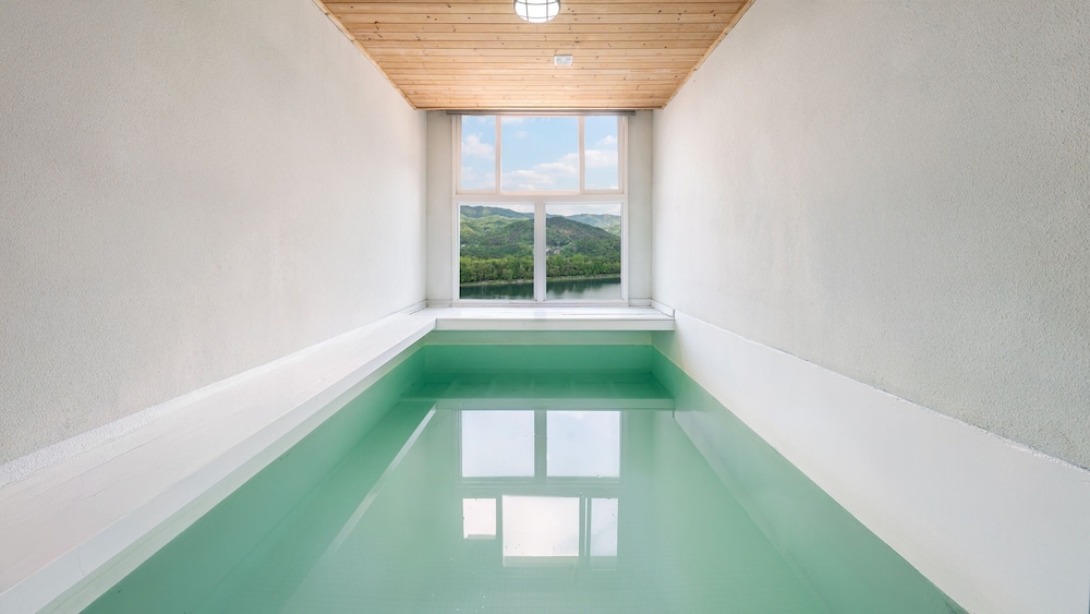 Basic Room, 1 Bedroom (304 (Private Pool / River View))