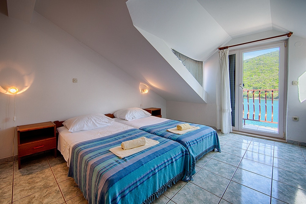 Apartment (Apartments Malo Lago - One-Bedroom Ap) photo 3