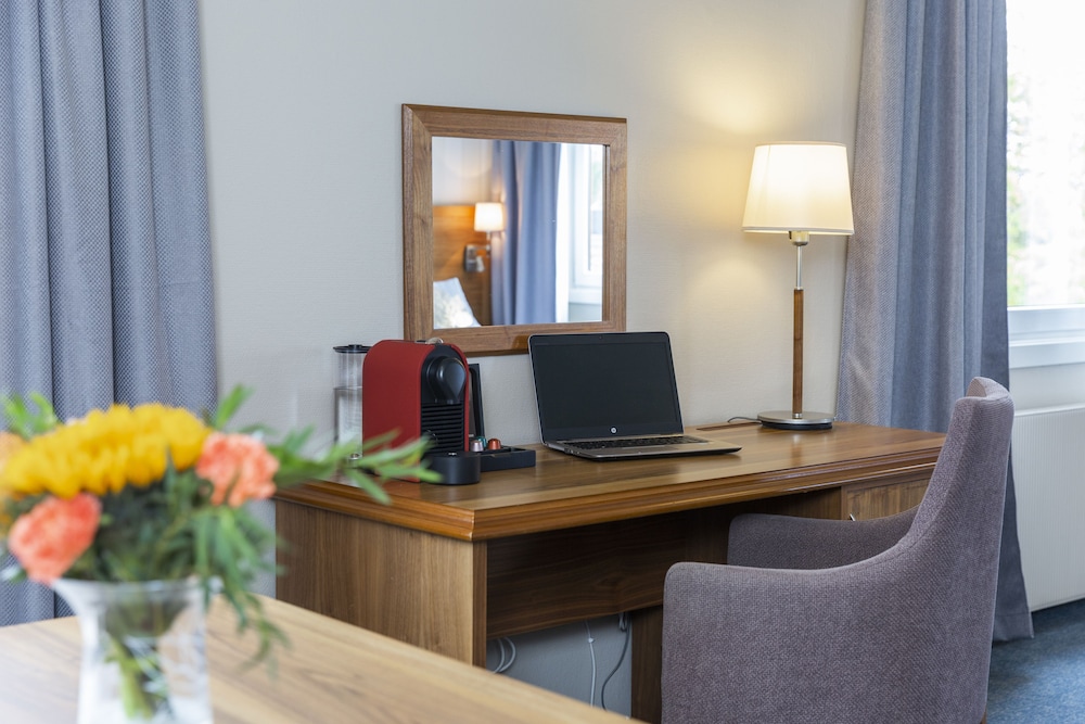 Superior Room, Non Smoking - Photo 5