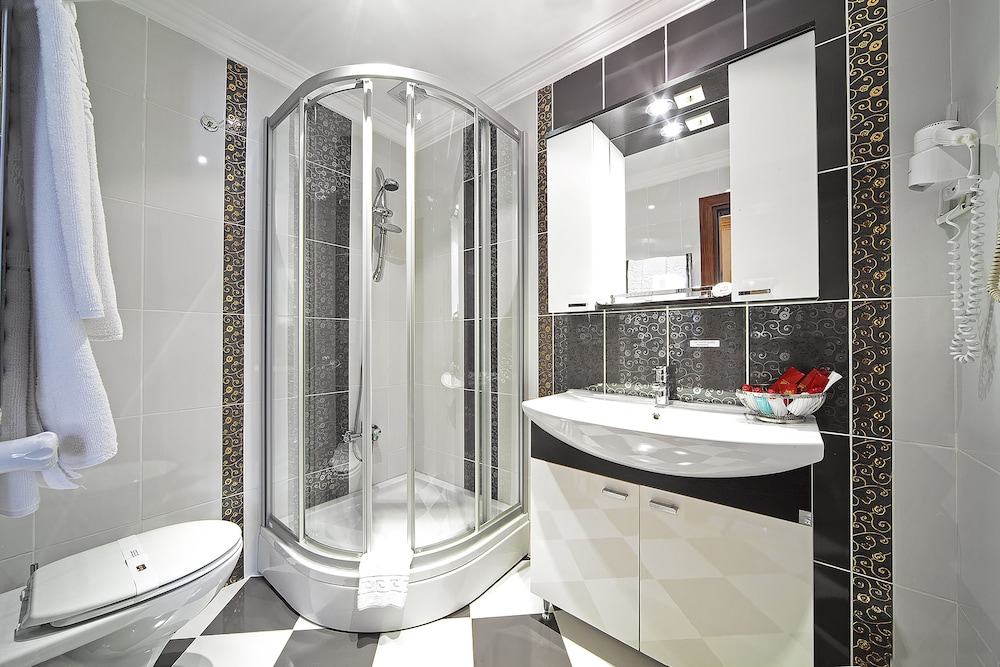 Standard Triple Room photo 3