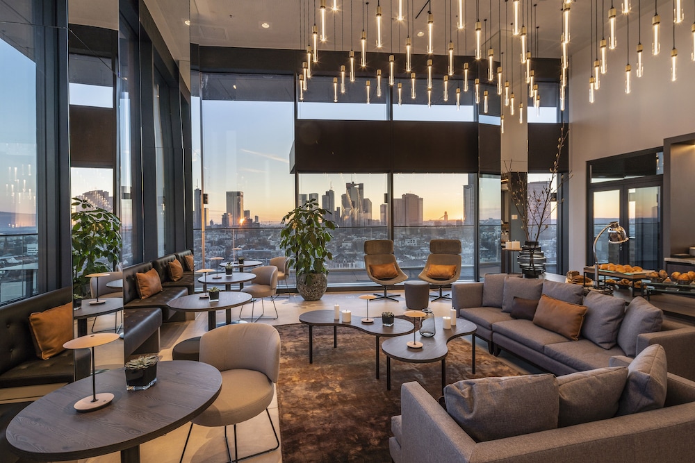 The Level Junior Suite (2+1)