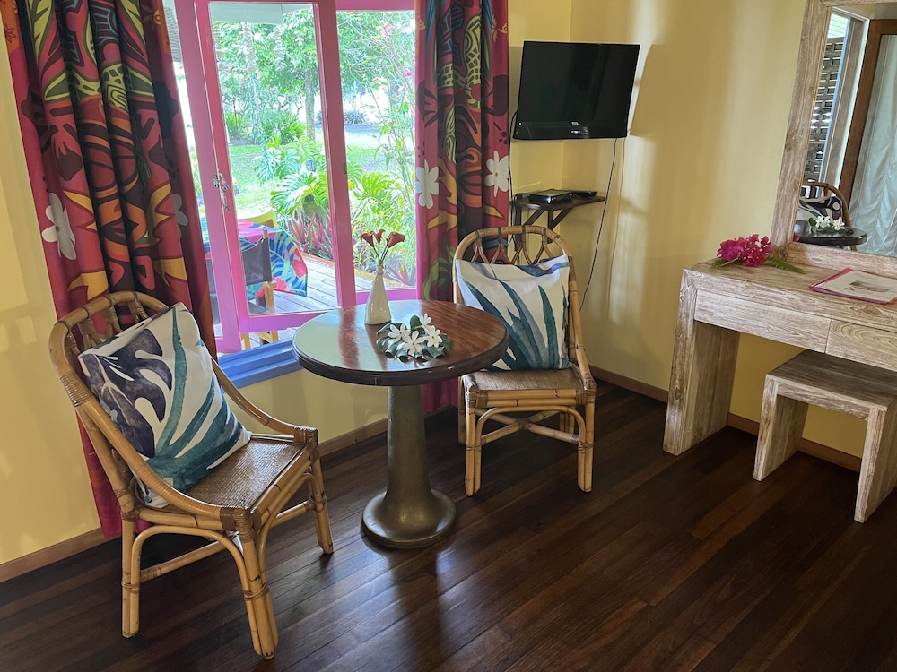 Studio, Partial Sea View, Garden Area photo 3