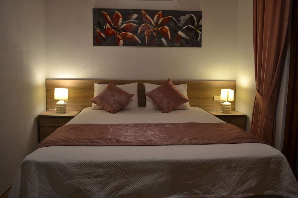 Comfort Double Room, Mountain View