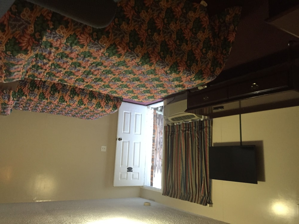 Standard Room, 2 Double Beds photo 1