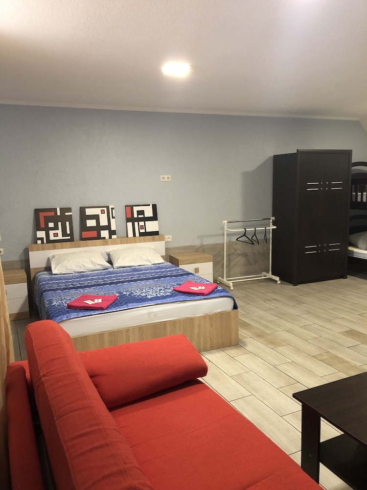 Apartment (Flat 38)
