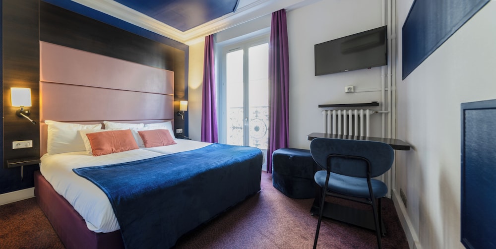 Double or Twin Room photo 1