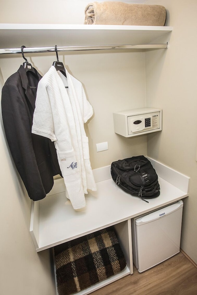 Standard Triple Room - Photo 1