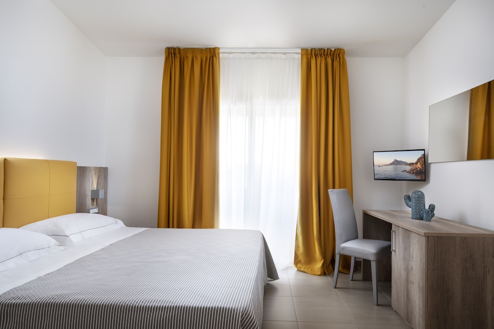 Prestige Tripla - Photo 1