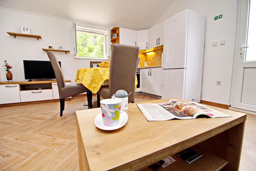 Apartment (Standard One Bedroom Apartment With P) photo 2