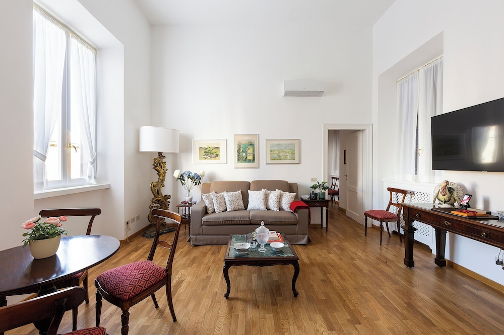 Apartment (Viminale, Annex Building) photo 1