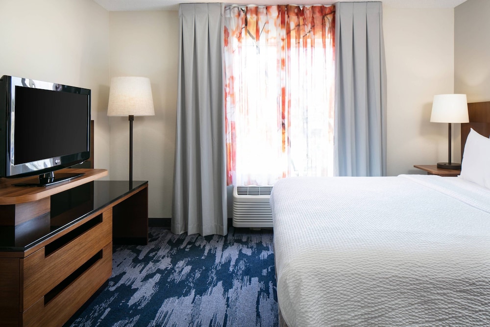 Suite, 1 King Bed