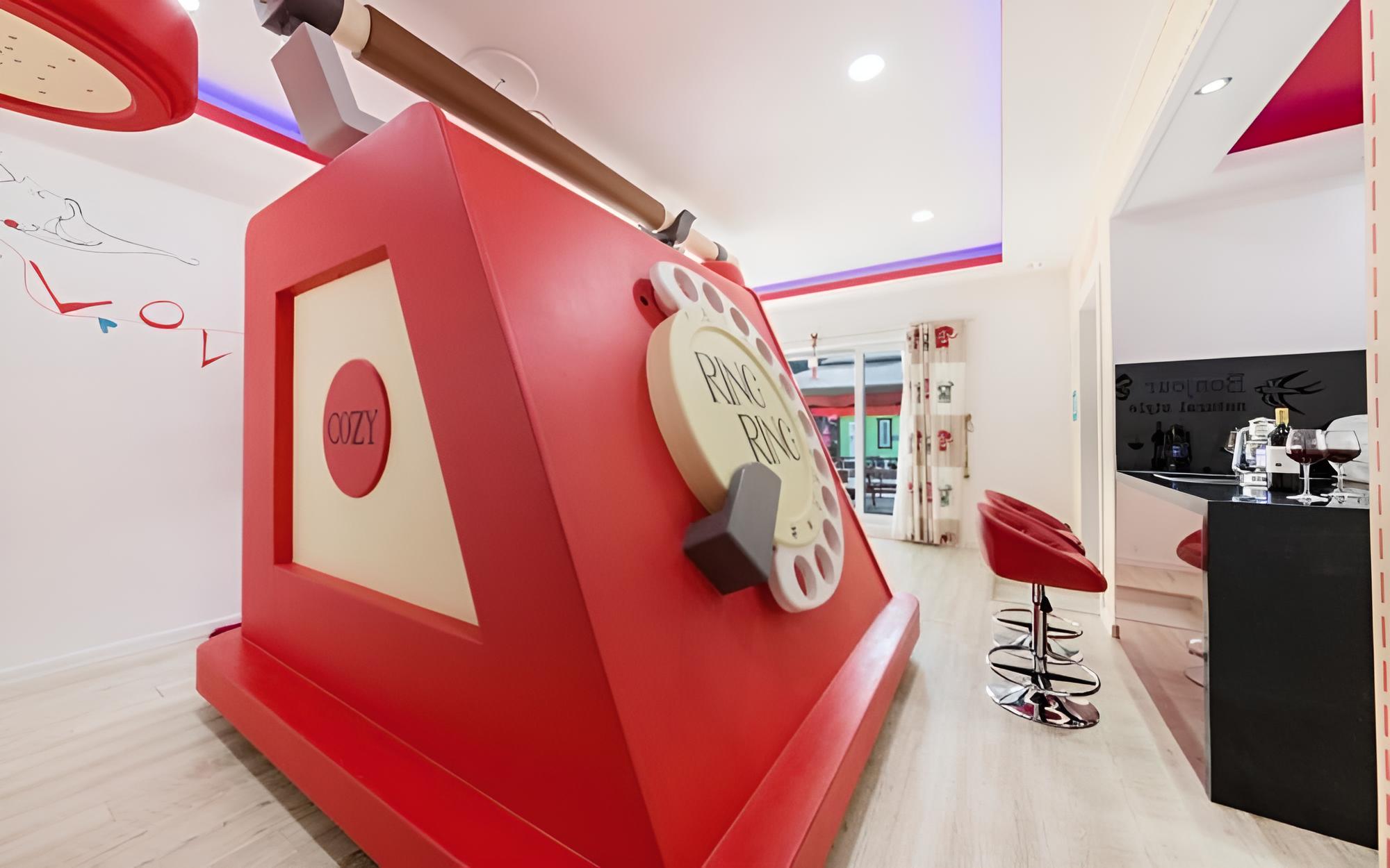 Room (Telephony (theme type Unshared House)) photo 2