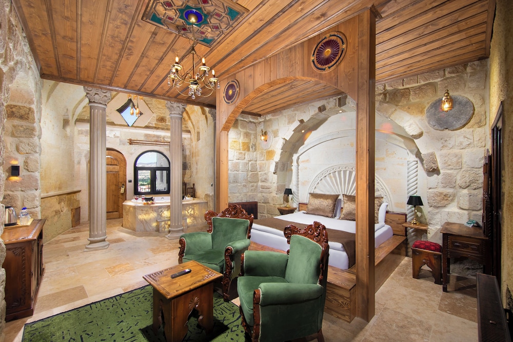 Premium Room, Terrace, City View - Photo 1