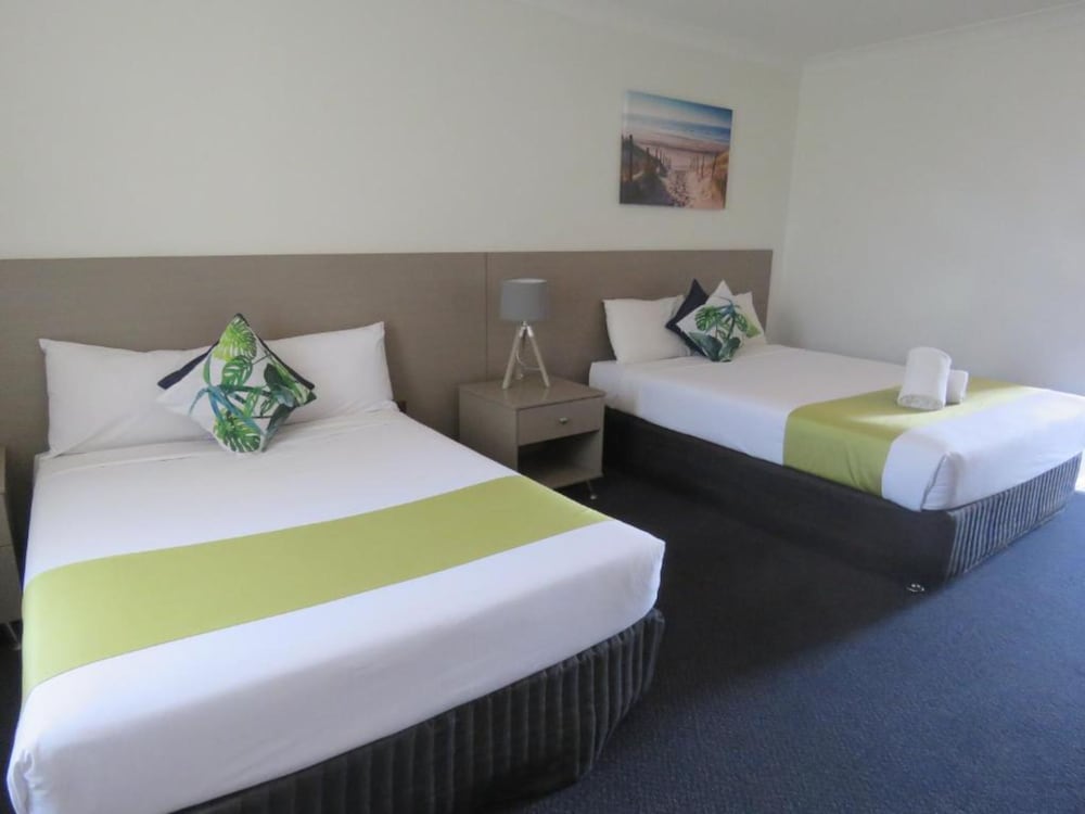 Queen And Single Room photo 2