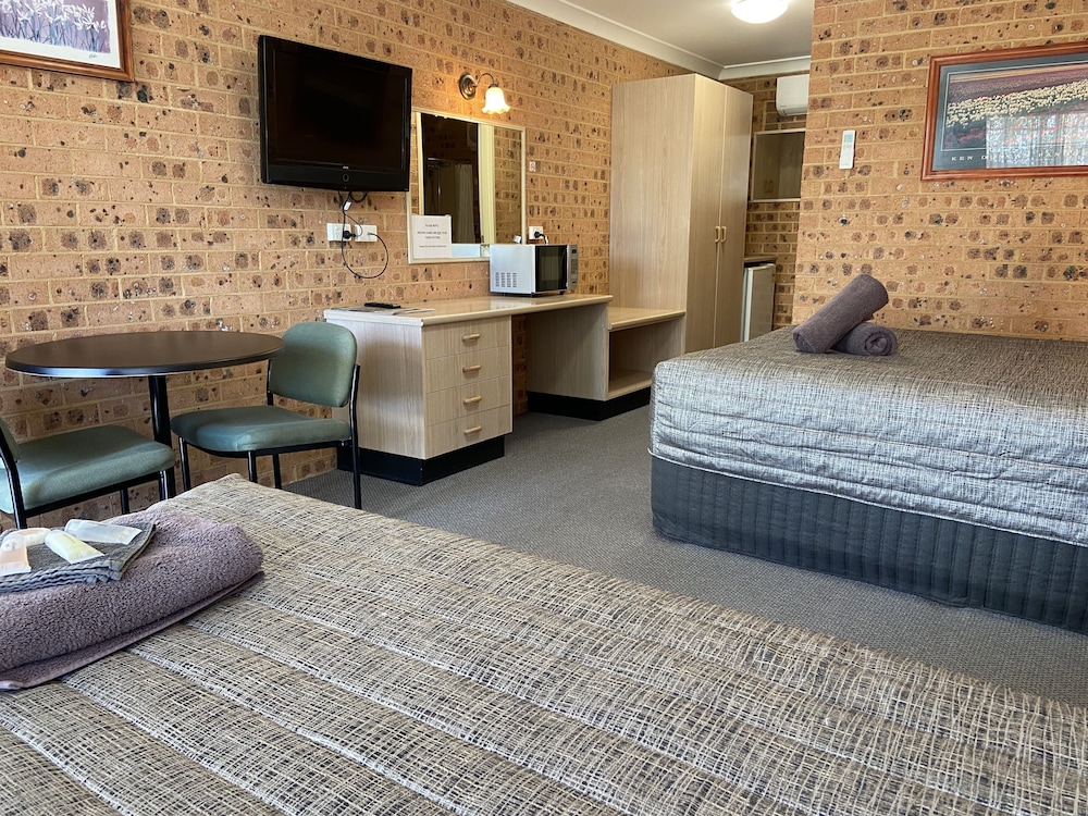 Deluxe Twin Room photo 3