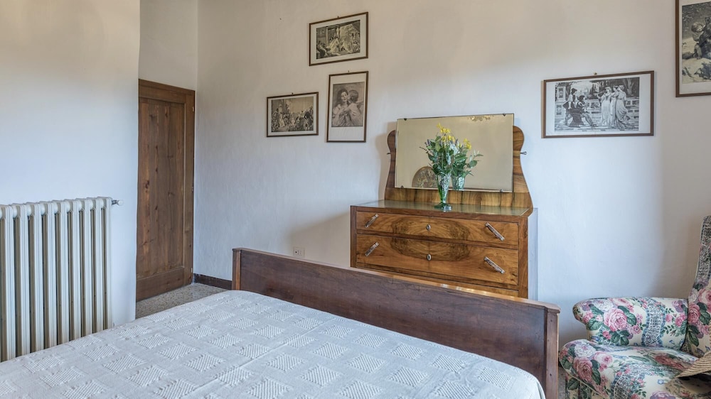 Villa photo 3