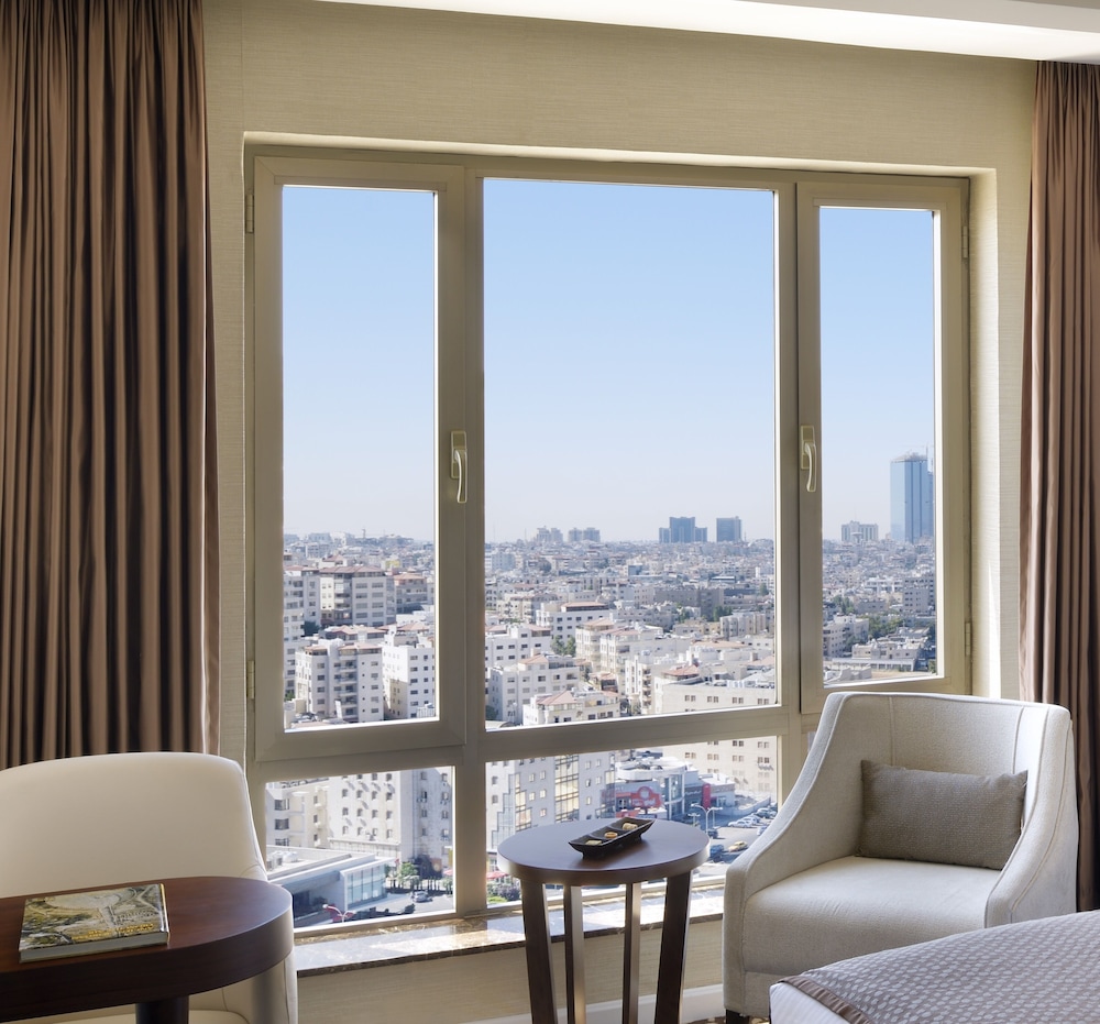 Executive Suite, 1 Double Bed, City View - Photo 2