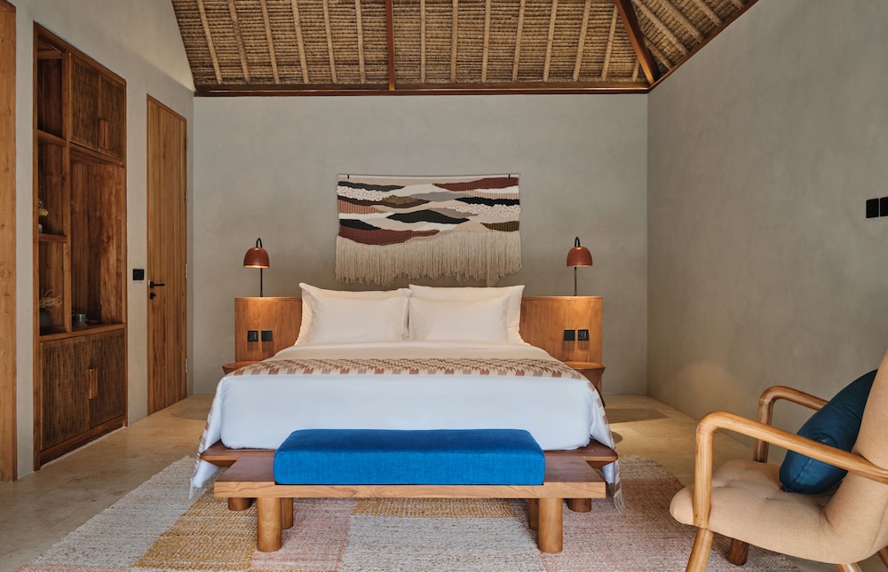 Deluxe Bungalow