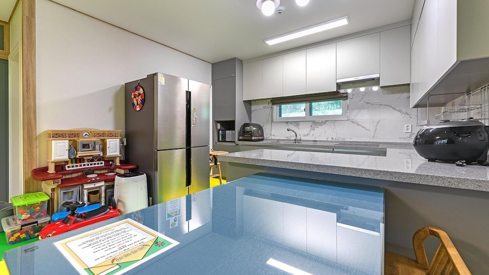 Basic Room, 2 Bedrooms (Pinetree (2F)) - Photo 14