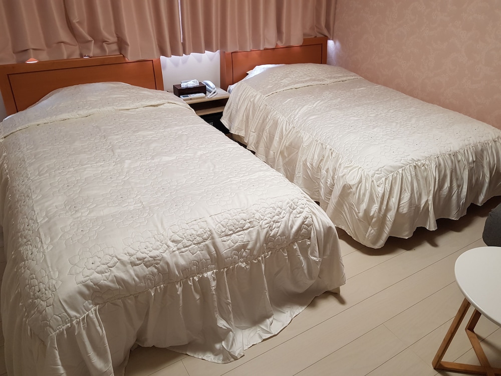 Deluxe Room, Non Smoking - Photo 3