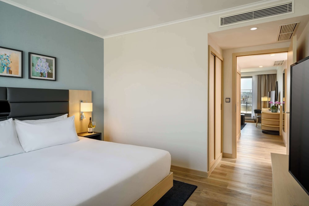 Suite, 1 Bedroom, View (Terrace)