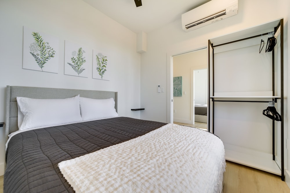 House (2 Bedrooms) photo 2