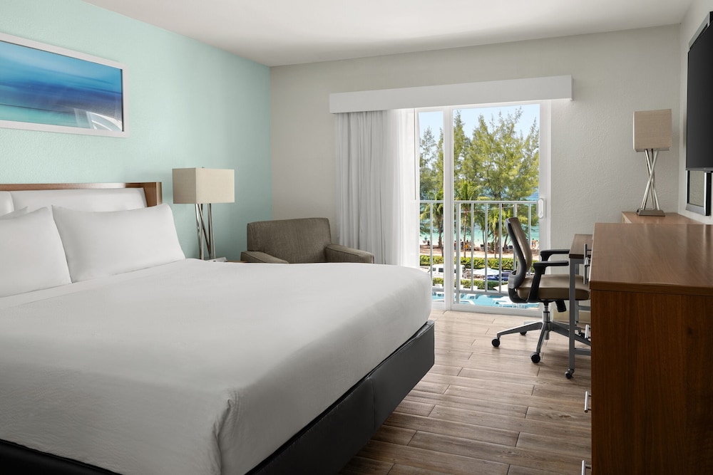 Standard Room, 1 King Bed photo 2